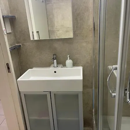 Alex Beach 31 Daire Larnaca