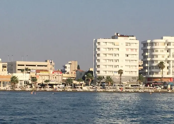 Alex 31 Larnaca